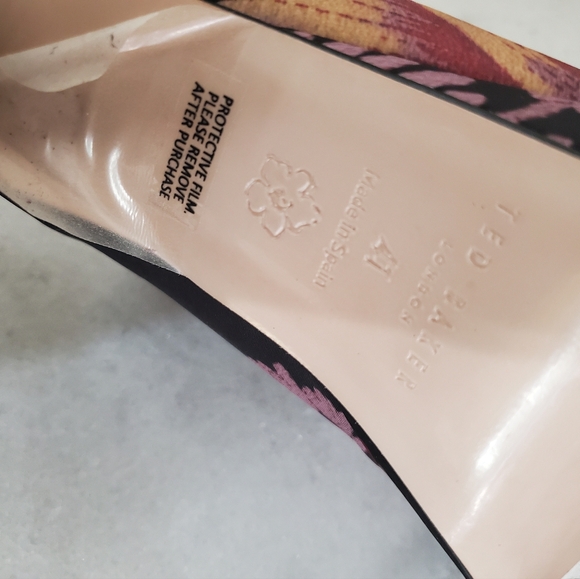 Ted Baker Floral Platform Mule Block Heels Women's Size 41 10.5 11 - Picture 7 of 10